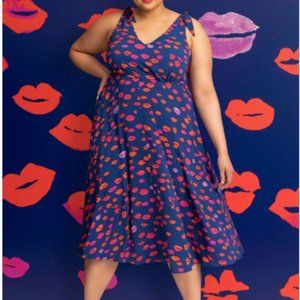 Betsey Johnson Lip-Print Dress - size 16W